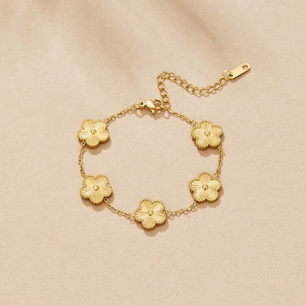 Textured Clover Bracelet - Gold - Bracelets - Yiyae - foto 5